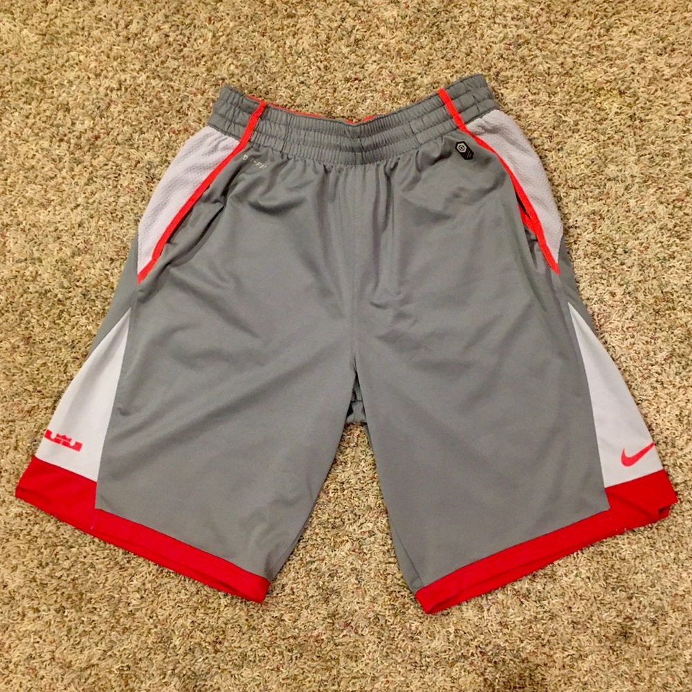 NIKE DRIFIT LEBRON BASKETBALL SHORTS
